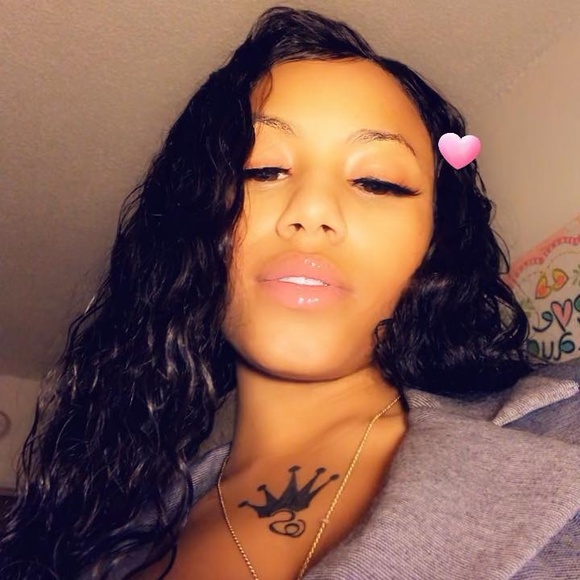 Meet your Posher, Kierra - Picture 1 of 1